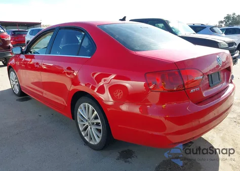 2013 Volkswagen Jetta 2.0L Tdi из США, поврежденный, VIN 3VWLL7AJ1DM378428